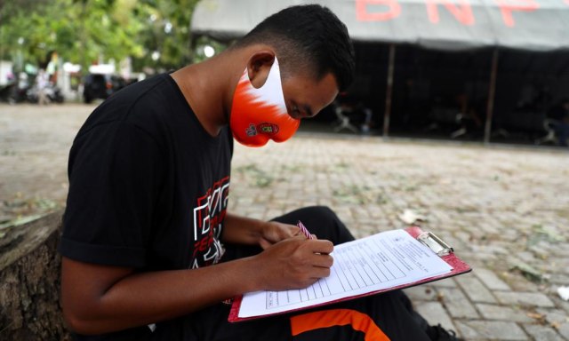 Foto: Skuat Persiraja Banda Aceh Jalani Tes Swab Sambut Kelanjutan Liga 1 2020 (105443)