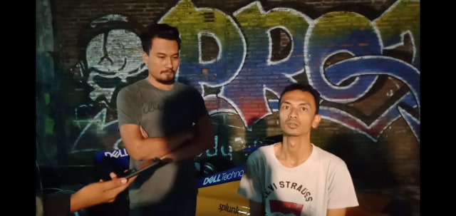 Unik, Warga Malang Restorasi Mobil F1 (24465)