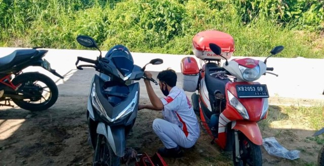 Astra Motor Kalbar Berikan Layanan Honda Customer Care bagi Konsumen (71247)