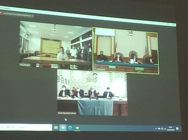 Ini Penampakan Jerinx dalam Sidang Online Kasus UU ITE Hari Ini (354184)