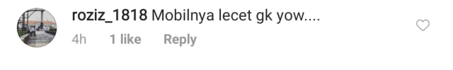 Ugal-ugalan, Joki Balap Motor Liar Seruduk Mobil (71081)