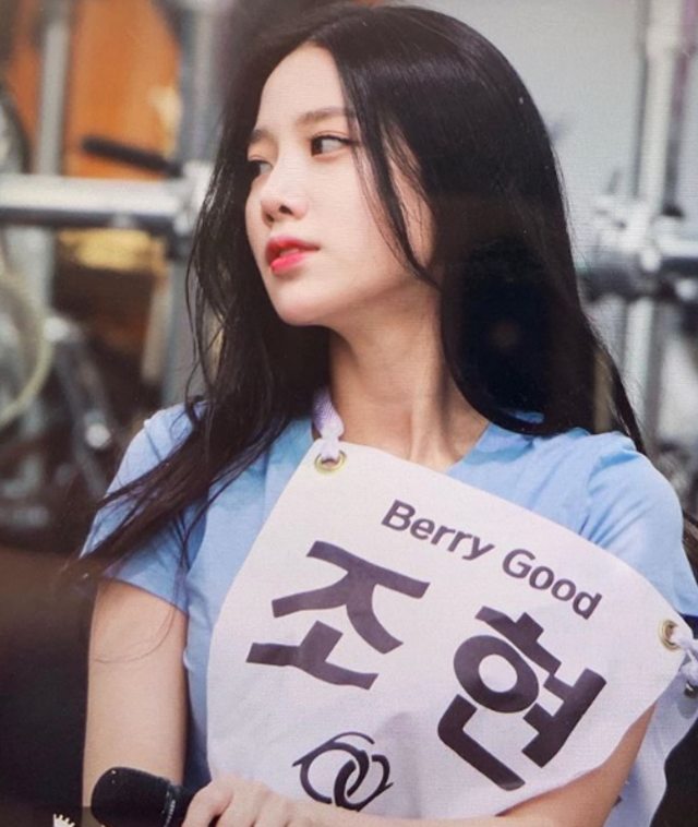 Berry Good Johyun: Member Girl Group dan Bintang Variety Show eSports (97880)