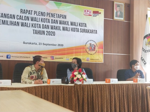 Komisi Pemilihan Umum (KPU) menyatakan pasangan Gibran Rakabuming Raka dan Teguh Prakosa serta pasangan Bagyo Wahyono dan FX Supardjo sebagai Calon Wali Kota Solo