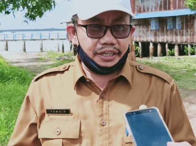 Kepala Dinas Pendidikan Kabupaten Bintan, Tamsir (Foto:Ary/Batamnews)