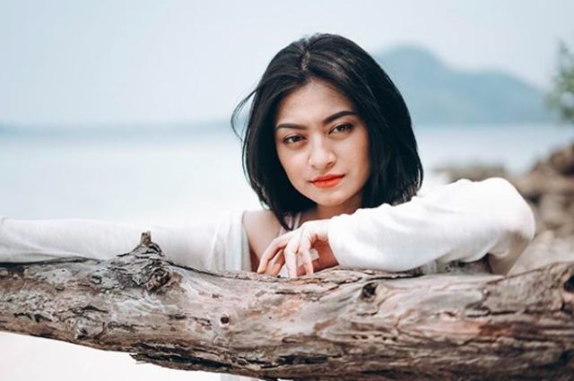 Profil Nathalie Holscher, DJ Cantik yang Memutuskan Menjadi Mualaf (288215)