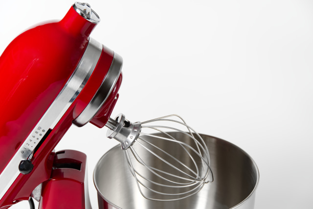 Ilustrasi whisk untuk mengaduk bahan makanan Foto: Dok.Shutterstock