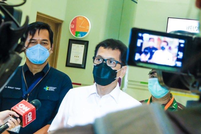 Menparekraf Wishnutama Tinjau Kesiapan Hotel untuk Pasien COVID-19 Tanpa Gejala (38842)