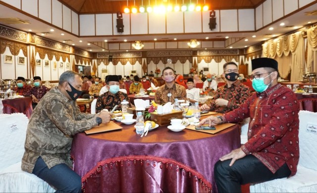 Maju Pilkada 2020, Petahana Gubernur Fachrori Umar pamit kepada Masyarakat Jambi. Foto: Hms