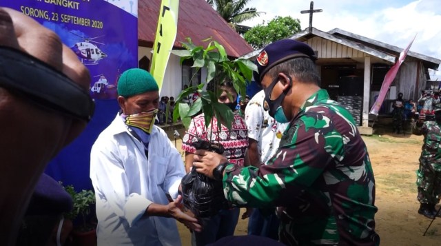 Alumni Akabri Altar’89 Distribusikan 3000 Paket Sembako di Sorong, Papua Barat (334)
