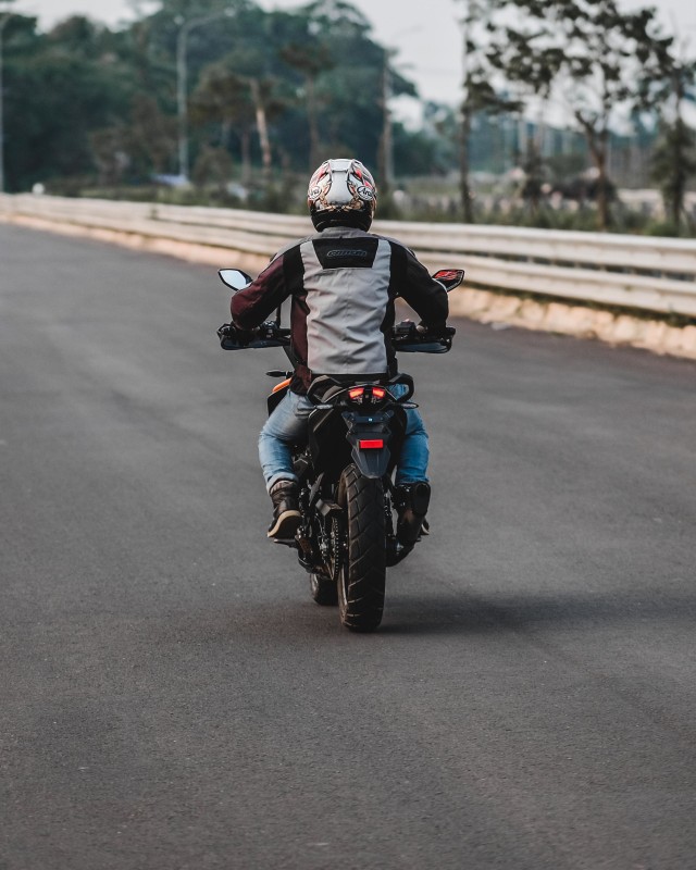 Foto: Gaspol KTM 390 Adventure di Trek Tanah (116571)