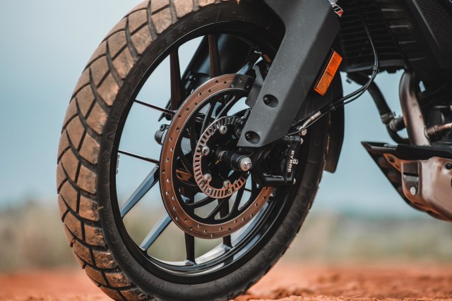 Foto: Gaspol KTM 390 Adventure di Trek Tanah (116592)