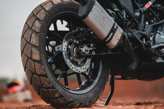 Foto: Gaspol KTM 390 Adventure di Trek Tanah (116591)