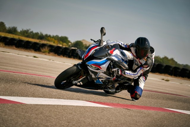 BMW Motorrad Kenalkan M 1000 RR, Motor Seri M Pertama di Dunia (1605)