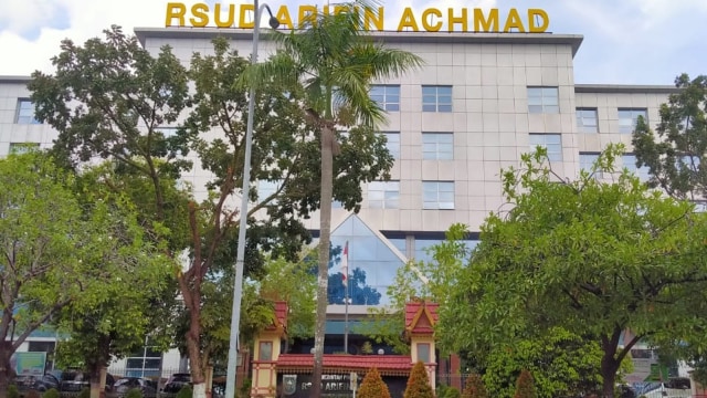 RUMAH Sakit Umum Daerah (RSUD) Arifin Achmad, Pekanbaru, Riau.  