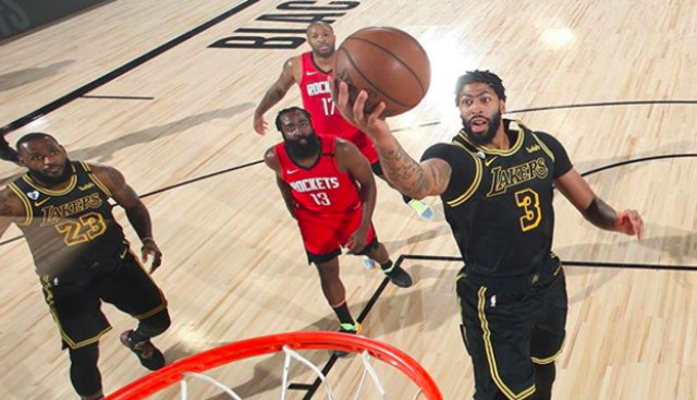 Menangkan Lakers di Detik-Detik Akhir, Anthony Davis Teriak 'Kobe!' (874395)