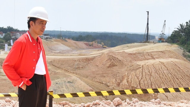 Sejarah Jokowi Resmikan Jalan Tol Pekanbaru Dumai Secara Virtual Kumparan Com