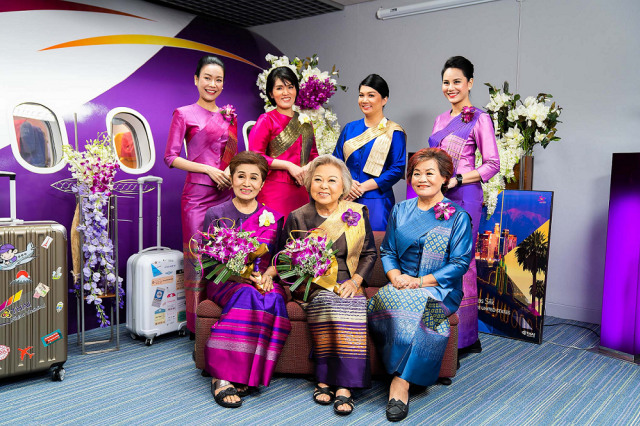 Inovasi Terbaru Thai Airways Saat Pandemi, Ajak Wisatawan Jadi Pramugari Sehari (53589)