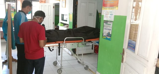 Korban saat dievakuasi ke RSUD Sultan Imanuddin Pangkalan Bun. (Foto: Istimewa)