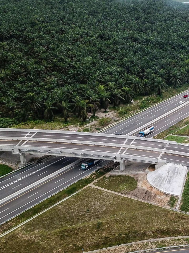 Tol Pekanbaru-Dumai di Riau sepanjang 131,5 Kilometer. Foto: FB Anggoro/Antara Foto