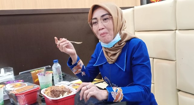 Anggota DPR RI Santap ‘MakanKu’ dan Siap Jadikan Brand Ambassador Kuliner Solo (106049)