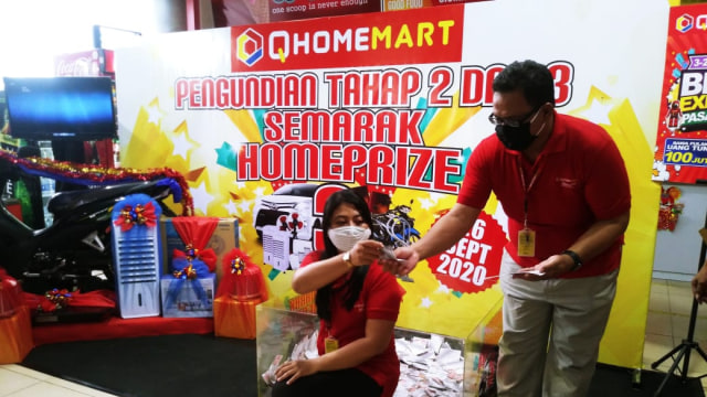 Pengundian tahap 2 QHomemart Yogyakarta. Foto: Metasari/Tugu Jogja