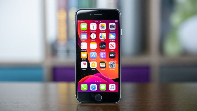 Harga Handpone iPhone SE 2nd Gen 2020. Foto Dok. IGN