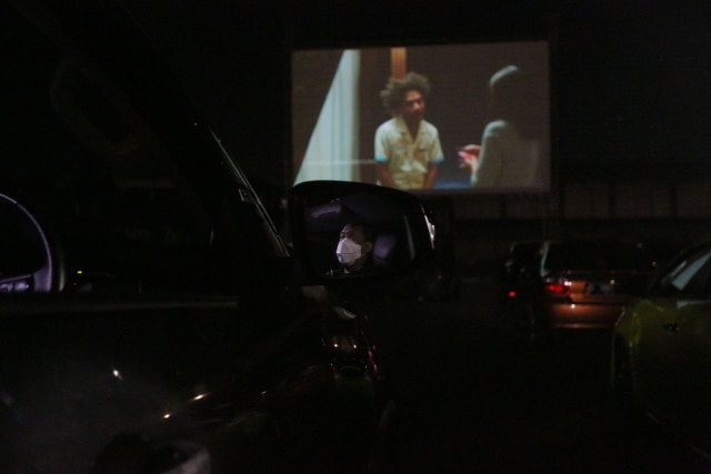 HJKB 210: Serunya Nonton Film Bareng Di Drive-In Senja Bandung