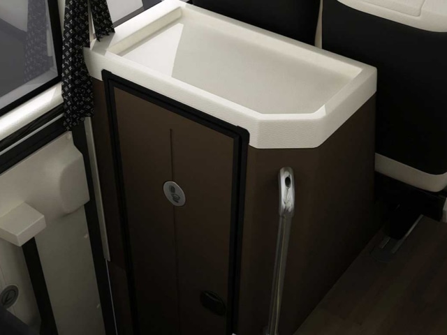 Alasan Bus Pariwisata Tak Dilengkapi Fasilitas Toilet (25651)