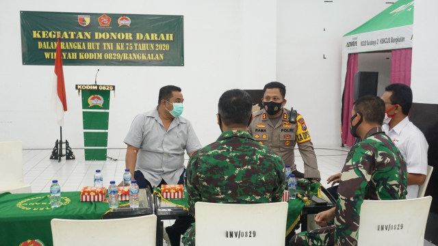 Kapolres Bangkalan Hadir Dalam Donor Darah HUT TNI Ke 75