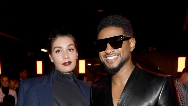 Usher dan Jenn Goicoechea. Foto: Pascal Le Segretain/Getty Images