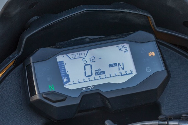 Komparasi Spesifikasi dan Fitur KTM 390 Adventure vs BMW G 310 GS, Unggul Mana? (11492)