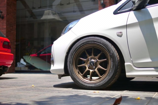 DnZ Wheels Velg  Lokal  Garapan Garasi Drift yang Siap 