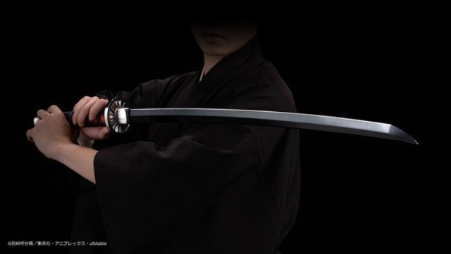 Replika 'Nichirintou' Milik Tanjiro 'Kimetsu no Yaiba' Dijual dalam Ukuran Asli (324843)