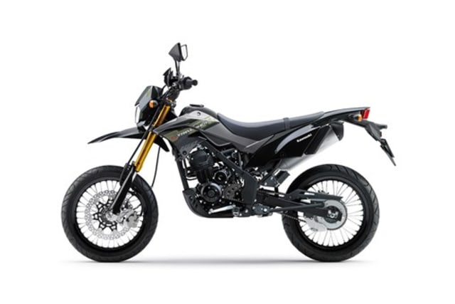 Kawasaki Indonesia Luncurkan D-Tracker 150 Special Edition, Berapa Harganya? (12402)
