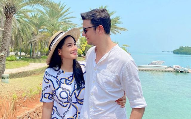 Titi Kamal Unggah Foto Bareng Rekannya di AADC, Netizen: AADC 3 (254147)