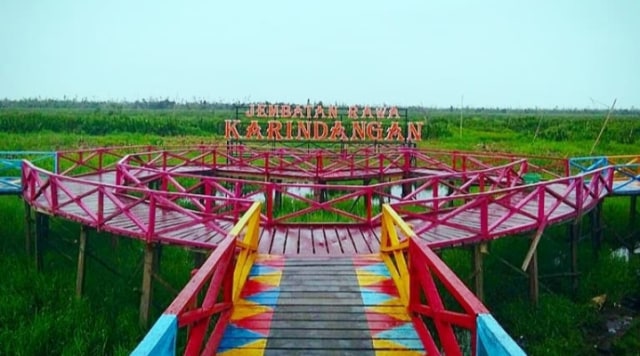 Jembatan Rawa Karindangan, Tanjab Barat, Jambi. Foto: Imstgram @greatjambi