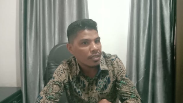 Kordiv Hukum dan Pengawasan KPU Kabupaten Halmahera Selatan Halid A. Rajak. Foto: Safri Noh/cermat