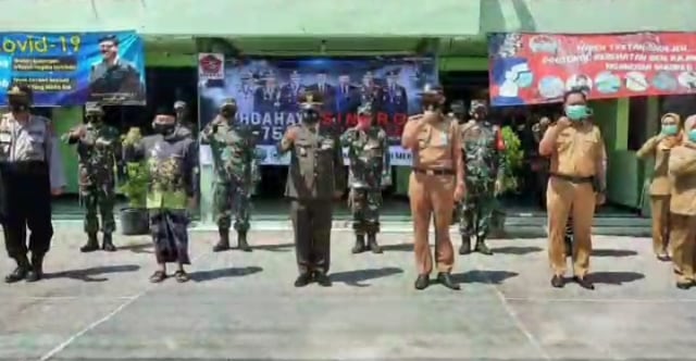 Kapolsek Tanah Merah dan Muspika  Ucapkan HUT TNI Ke 75 