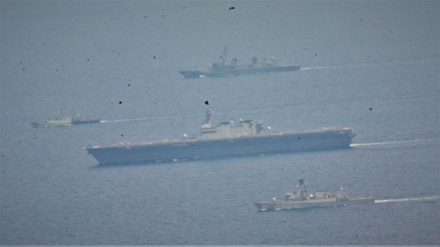 Aksi Kapal Perang TNI AL dan AL Jepang Latihan Bersama di Natuna Utara (3)