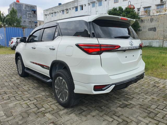 Bocoran Ubahan dan Fitur Toyota Fortuner Facelift yang Rilis 15 Oktober 2020 (239096)