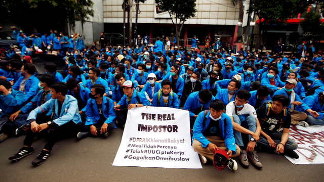 Refleksi Ideologi Politik Indonesia dan Kewarasan dalam Demokrasi Pancasila (24736)
