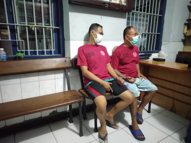 Dua narapidana/ warga binaan yakni Arief Nur Sasongko yang berasal dari Blok C1 dan Dian Susilo dari Blok B2