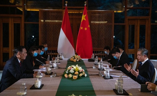 Pertemuan Bilateral Menkomarves dengan Menlu RRT. Foto: Dok. Istimewa