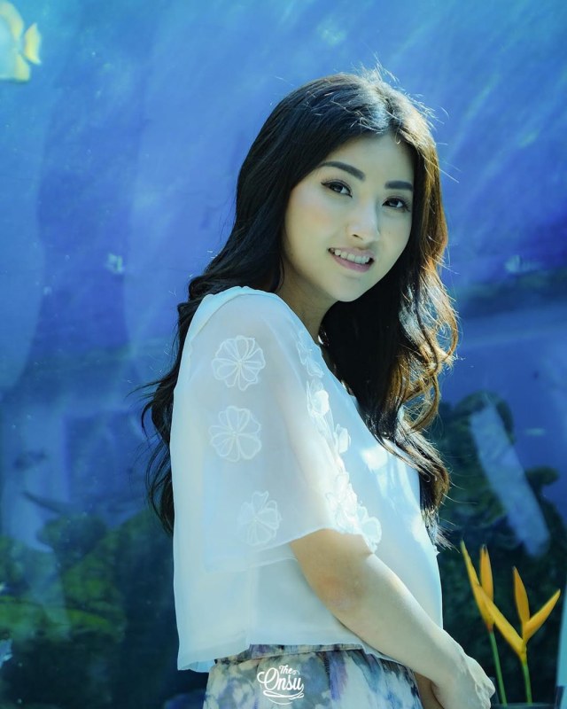 Selain Ussy Sulistiawaty, 4 Artis Ini Pernah Jadi Pendonor ASI (115537)