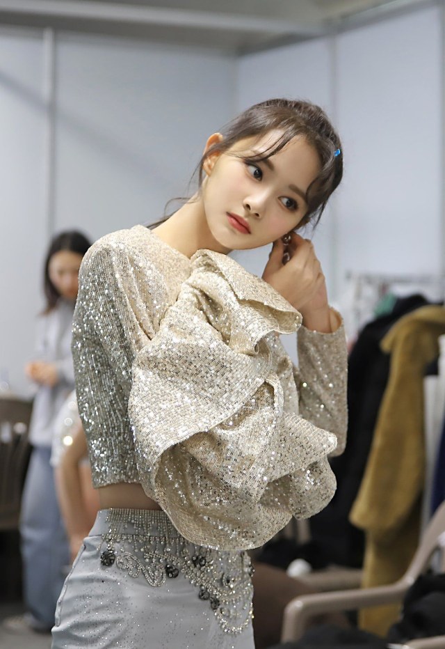 Miyeon dan 3 Visual Girl Group Lainnya yang Tak Kalah Memesona (107350)