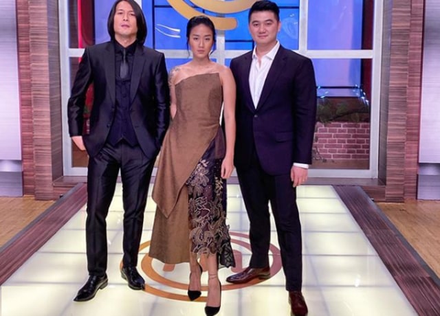 Komentar Lucu Chef Arnold saat Netizen Sebut Chef Juna dan Chef Renatta Mirip (601984)