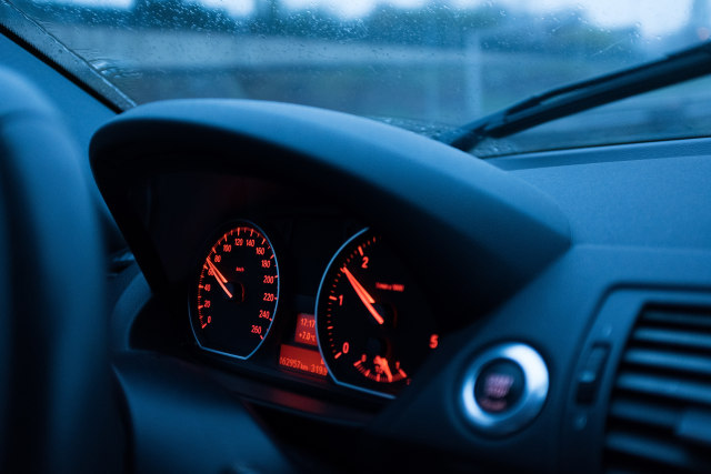 Waktu yang Tepat Oper Gigi pada Mobil Manual, Sudah Tahu? (33617)