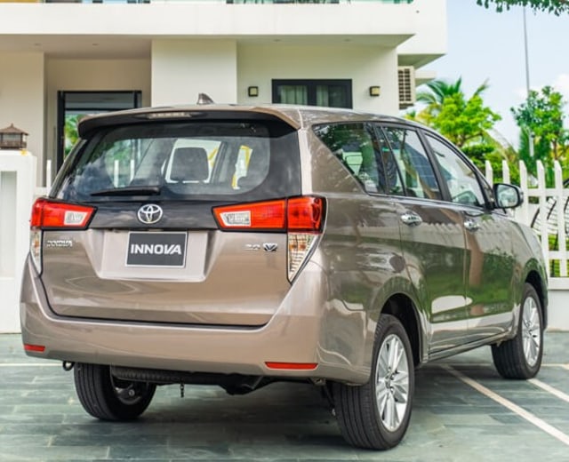 Toyota Innova Facelift 2020 Meluncur Duluan di Vietnam, Indonesia Menyusul (19448)