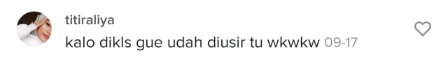 Viral Kelakuan Iseng Dosen saat Pergoki Mahasiswinya Tidur di Kelas (66707)
