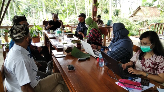 Audien Balar Yogyakarta di Waroeng Semar Glagah Banyuwangi 7-9 Oktober 2020.